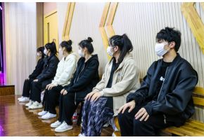 用力操我逼"北音附中高三表演专业阶段性考试"